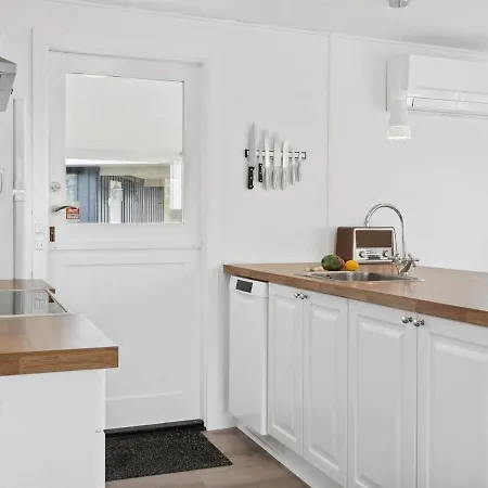 Silvana - 750m From The Sea In Lolland- Falster And Mon By Interhome Tatil Evi Bøtø By