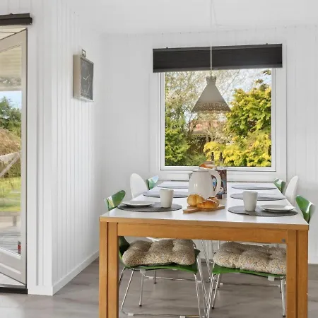 Tatil Evi Silvana - 750m From The Sea In Lolland- Falster And Mon By Interhome Bøtø By