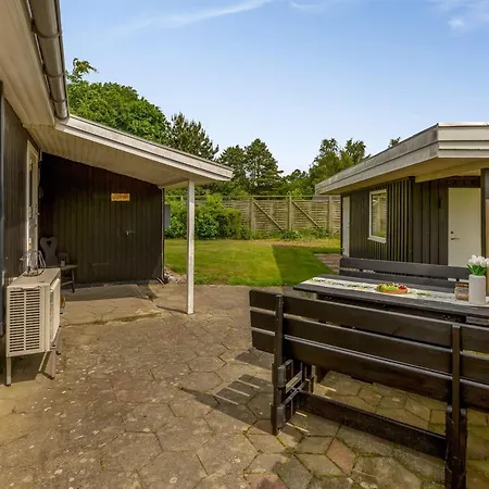 Silvana - 750m From The Sea In Lolland- Falster And Mon By Interhome Tatil Evi Bøtø By